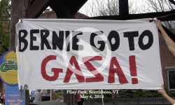 'Bernie, go to Gaza' Rally in Pliny Park 5/4/18